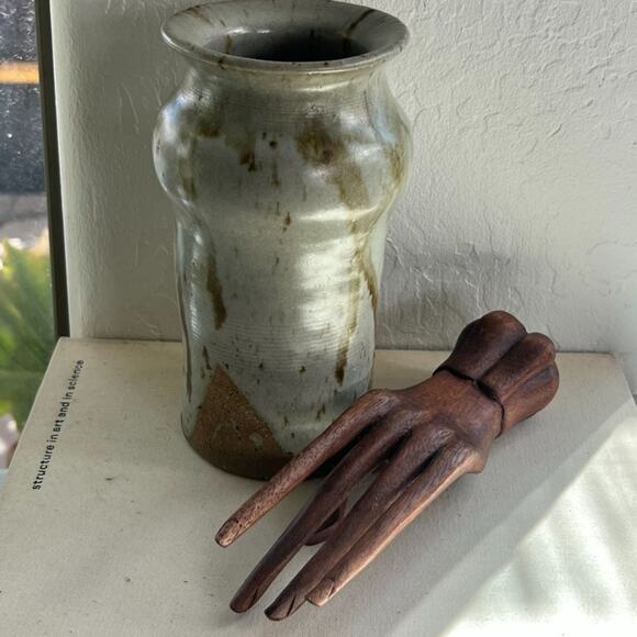 Studio Art Pottery Stoneware Tall Vase Glaze Brown Drips Signed By Carol R. - Picture 5 of 16